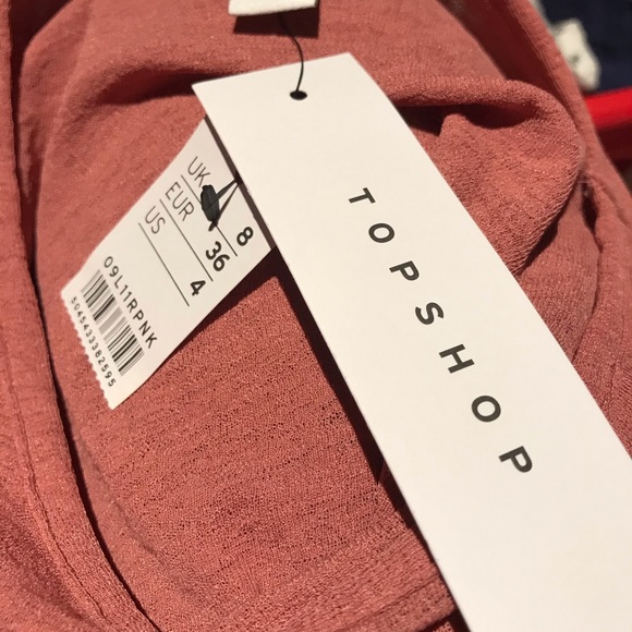 Crop Top - Picture 4 of 4